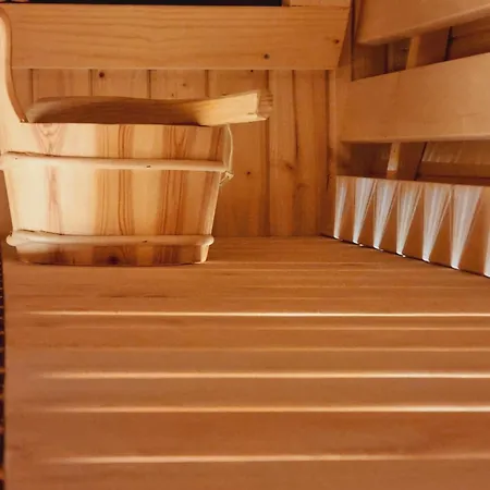 아파트 Paula 옐레니아구라